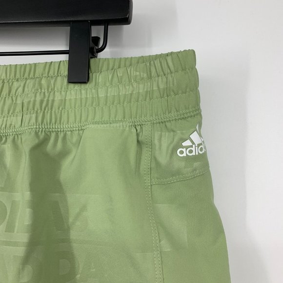 Adidas Pacer Shorts Deboss Woven Green Running Training NWT - Picture 5 of 13